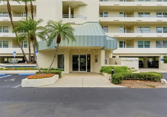 Homes for sale in South Pasadena, FL | 7932 Sailboat Key Blvd S #701, South Pasadena, FL 33707 | MLS# TB8513430