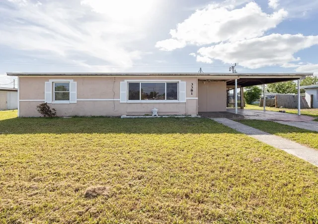 Photo 3 of Single family home for sale at 3381 Westlund Ter, Port Charlotte, FL 33952 | MLS# C7526703 | Listing updated on 2026-05-29