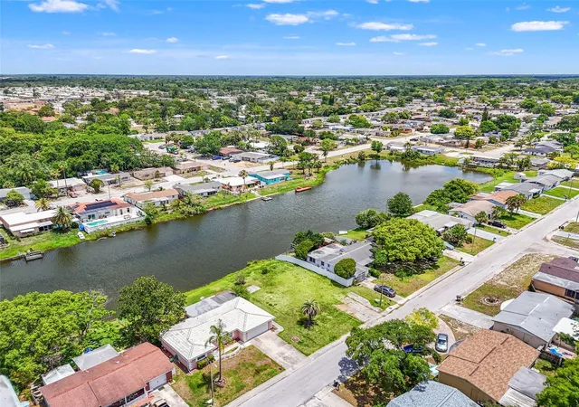 2nd image of 7211 Ashwood Dr, Port Richey, FL 34668 | MLS# TB8513433