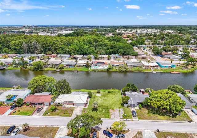 4th image of 7211 Ashwood Dr, Port Richey, FL 34668 | MLS# TB8513433
