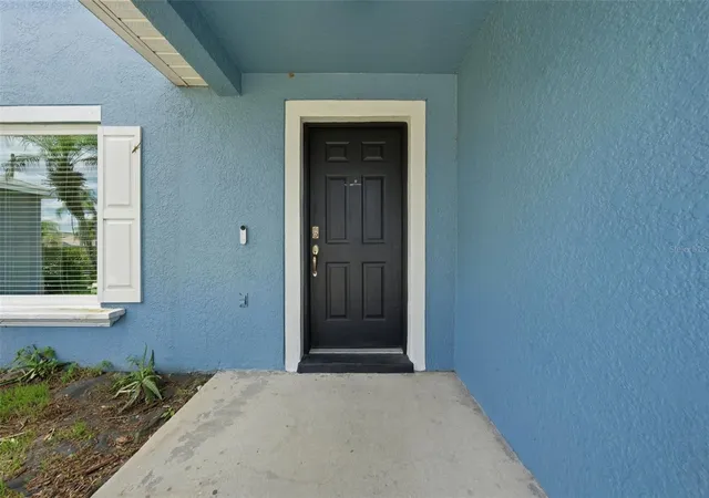 Photo 2 of Single family home for sale at 10048 Ian St, Orlando, FL 32825 | MLS# O6411783 | Listing updated on 2026-09-02