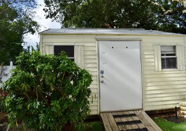 26th image of 2200 E Gore St, Orlando, FL 32806 | MLS# O6411784
