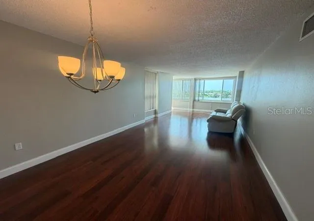 5th image of 700 Mirror Ter Nw #507, Winter Haven, FL 33881 | MLS# B4902266