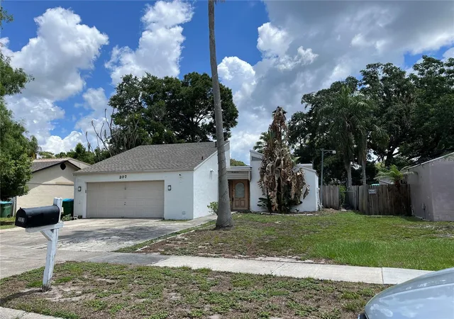 Photo 1 of Single family home for sale at 207 Birch Ter, Winter Springs, FL 32708 | MLS# O6411799 | Listing updated on 2026-09-22