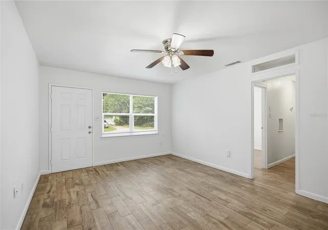 4th image of 1318 Ne 14Th St, Gainesville, FL 32601 | MLS# GC540737
