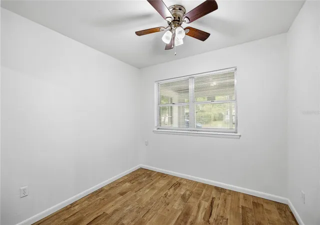 5th image of 1318 Ne 14Th St, Gainesville, FL 32601 | MLS# GC540737