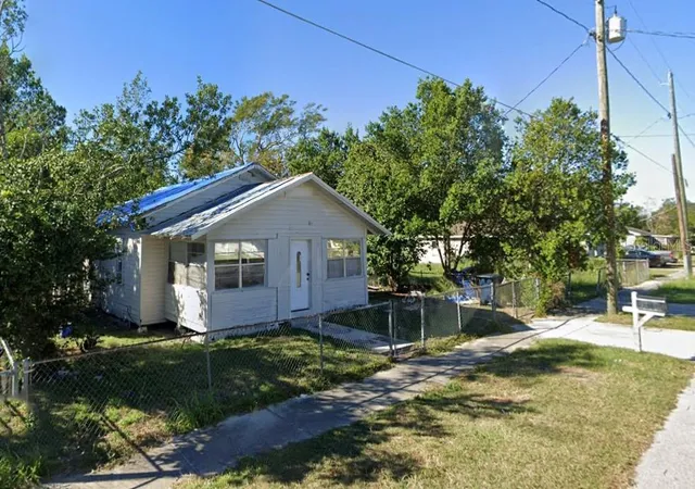Homes for sale in Auburndale, FL | 518 Orange St, Auburndale, FL 33823 | MLS# O6411837