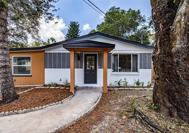 Homes for sale in Tampa, FL | 8705 N Highland Ave, Tampa, FL 33604 | MLS# TB8513503