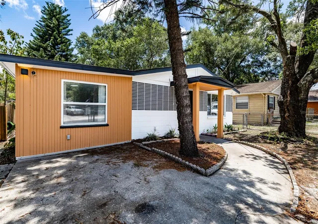 Homes for sale in Tampa, FL | 8705 N Highland Ave, Tampa, FL 33604 | MLS# TB8513503