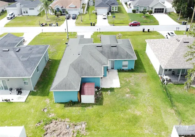 Photo 4 of Single family home for sale at 413 Flamingo Ct, Kissimmee, FL 34759 | MLS# S5150843 | Listing updated on 2026-07-27