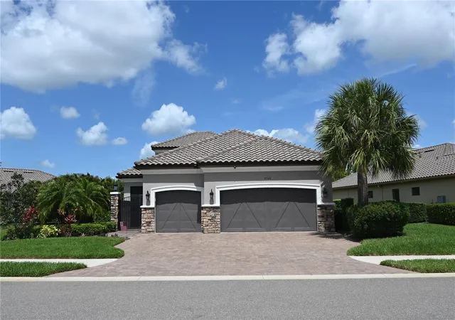 Photo 1 of Single family home for sale at 9760 Highland Park Pl, Palmetto, FL 34221 | MLS# TB8513507 | Listing updated on 2026-07-06