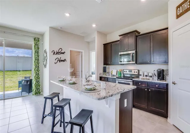 3rd image of 4331 Fence Row Ct, Bradenton, FL 34211 | MLS# A4695244