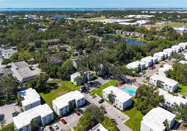 29th image of 5310 26th St W #306, Bradenton, FL 34207 | MLS# A4695247