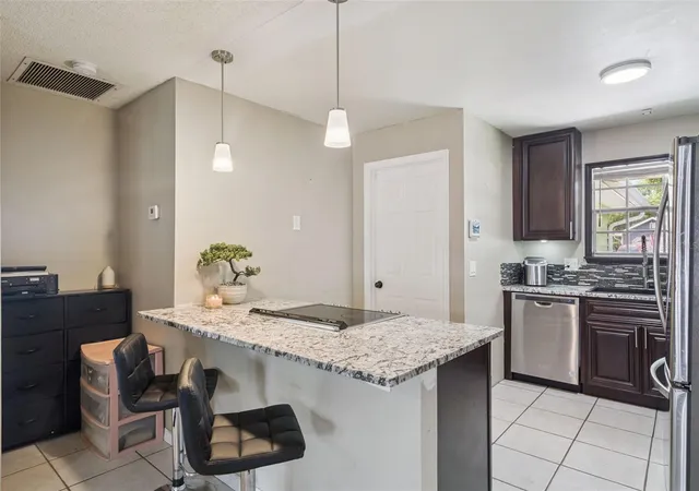 Photo 3 of Single family home for sale at 3102 Garden Ct, Saint Cloud, FL 34769 | MLS# O6411880 | Listing updated on 2026-08-28