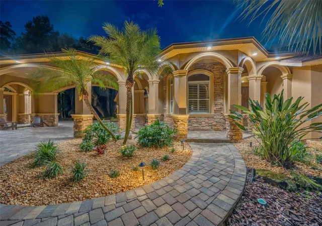 2nd image of 7519 Yardley Wy, Tampa, FL 33647 | MLS# TB8513568