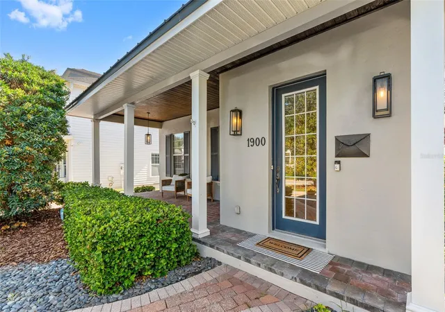 Homes for sale in Orlando, FL | 1900 Gerda Ter, Orlando, FL 32804 | MLS# O6411887