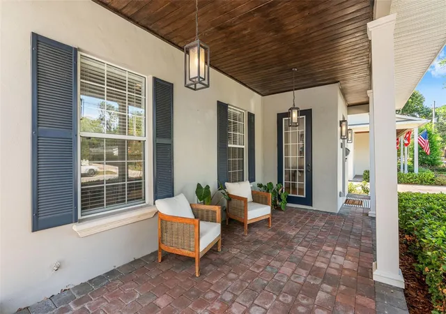 Homes for sale in Orlando, FL | 1900 Gerda Ter, Orlando, FL 32804 | MLS# O6411887
