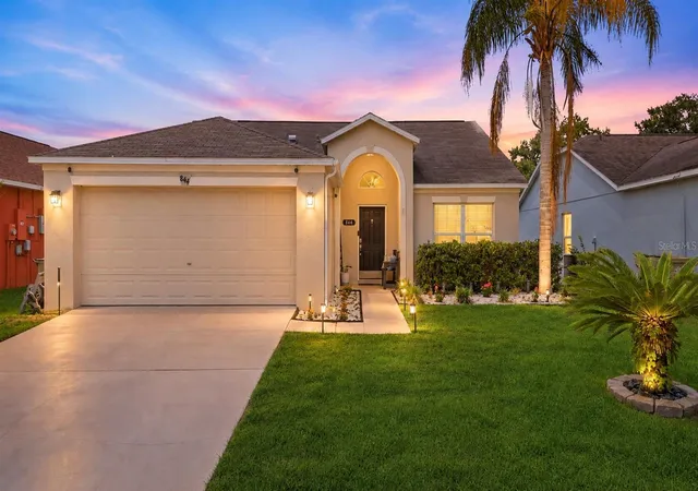 Homes for sale in Clermont, FL | 844 Woodsong Wy, Clermont, FL 34714 | MLS# O6411893