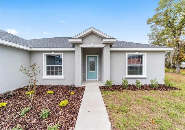 Photo 2 of Sale Pending at 3951 Sw 108th Place, Ocala, FL 34476 | MLS# OM725629 | Listing updated on 2026-08-28
