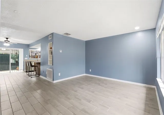 Homes for sale in Orlando, FL | 5423 Brookswood Wy #801, Orlando, FL 32808 | MLS# O6411909