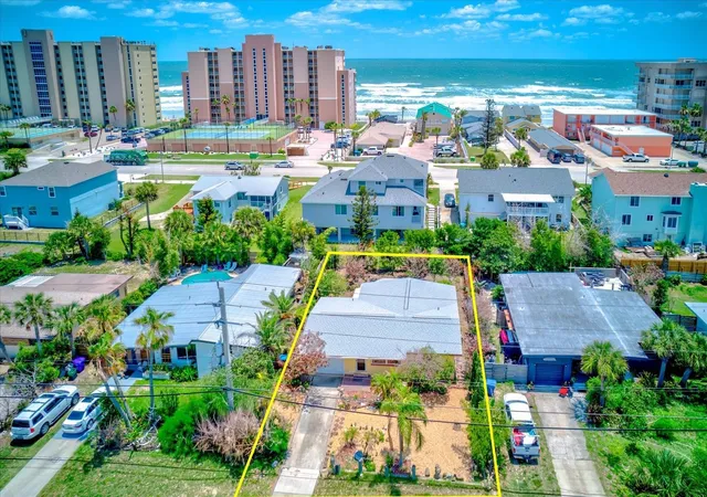 Photo 1 of Single family home for sale at 3841 Cardinal Blvd, Port Orange, FL 32127 | MLS# A4695274 | Listing updated on 2026-09-23