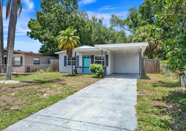 Homes for sale in Tampa, FL | 3813 W Wisconsin Ave, Tampa, FL 33616 | MLS# TB8513597