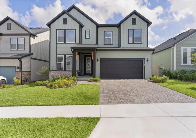 Photo 3 of Single family home for sale at 16983 Cedar Valley Cir, Clermont, FL 34711 | MLS# G5113025 | Listing updated on 2026-09-07