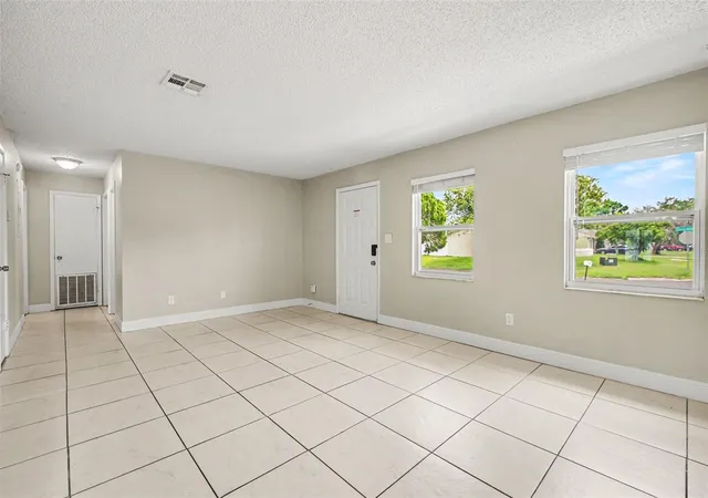 Photo 2 of Single family home for sale at 140 Guaymas Dr, Kissimmee, FL 34743 | MLS# O6411942 | Listing updated on 2026-08-27
