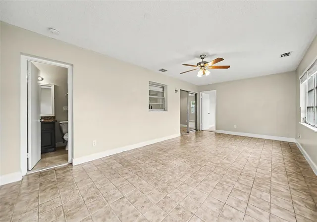 Photo 4 of Single family home for sale at 140 Guaymas Dr, Kissimmee, FL 34743 | MLS# O6411942 | Listing updated on 2026-08-27