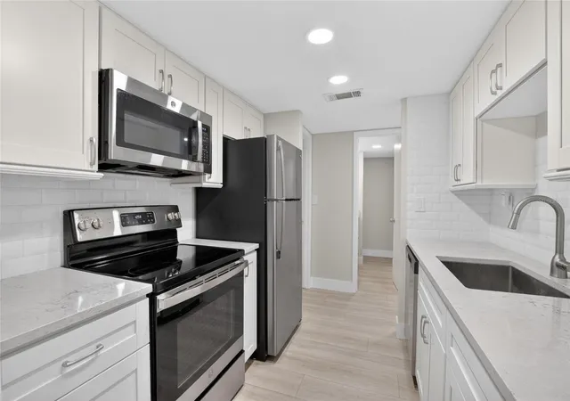 Listing Photo 4 - Condo for sale in building located at 3795 41St Ln S, St. Petersburg, FL 33711 - Unit #A