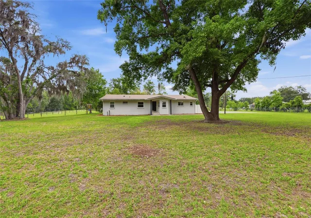 Photo 4 of Single family home for sale at 7416 SW 75th Street, Gainesville, FL 32608 | MLS# GC540757 | Listing updated on 2026-08-21