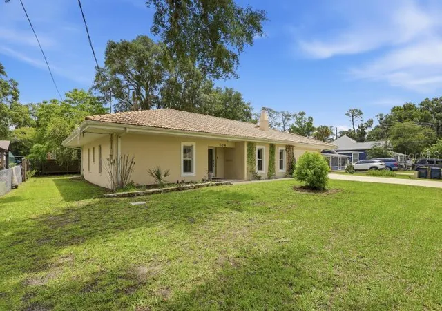 Homes for sale in Bunnell, FL | 504 N Cherry St, Bunnell, FL 32110 | MLS# FC318903