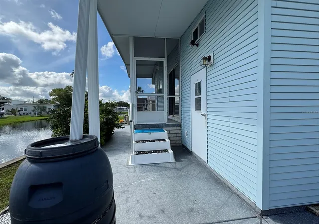Photo 4 of Manufactured home for sale at 35151 Danny Dr #Lot 114, Zephyrhills, FL 33541 | MLS# TB8513660 | Listing updated on 2026-06-02