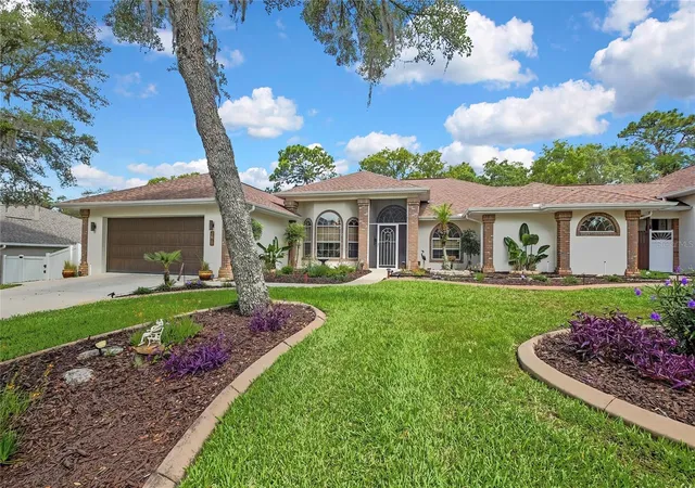 Homes for sale in Homosassa, FL | 5701 W Chive Loop, Homosassa, FL 34448 | MLS# W7886226