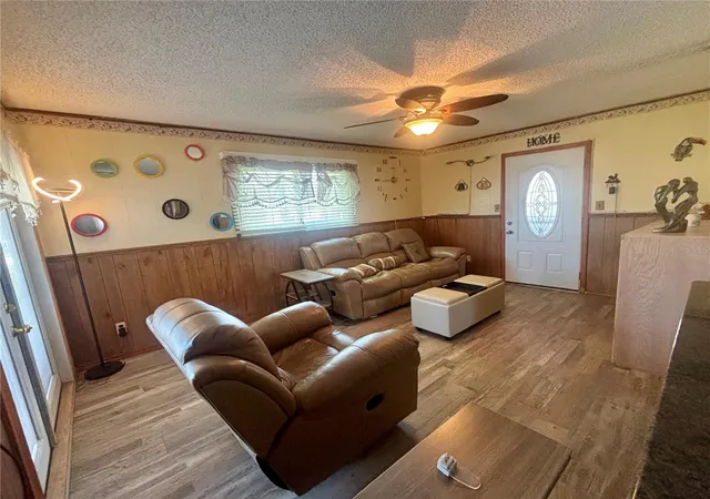3rd image of 2302 Martha Dr, Lake Alfred, FL 33850 | MLS# P4938868