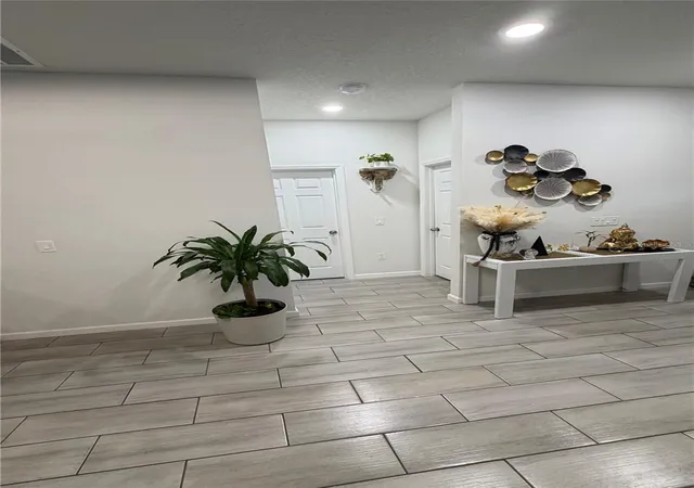 Photo 2 of Single family home for sale at 146 Flatfish Ct, Kissimmee, FL 34759 | MLS# O6411971 | Listing updated on 2026-10-09