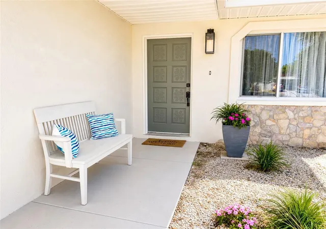 3rd image of 7210 8Th Avenue Loop W, Bradenton, FL 34209 | MLS# A4695300