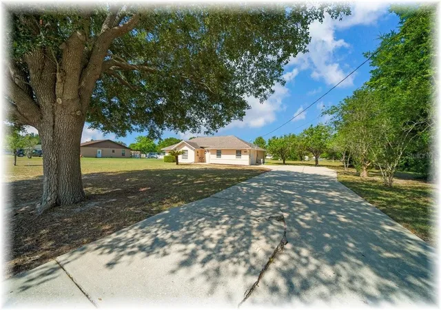 3rd image of 8740 Se 61 Ave, Ocala, FL 34472 | MLS# OM725659