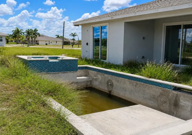 4th image of 142 Fairway Rd, Rotonda West, FL 33947 | MLS# O6411981