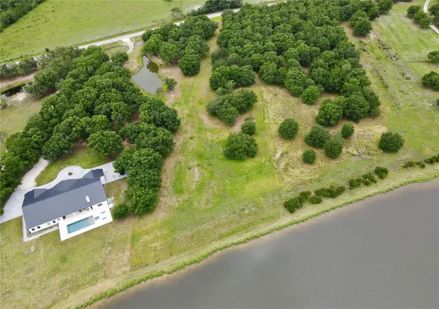 Homes for sale in Myakka City, FL | 4946 Wauchula Rd, Myakka City, FL 34251 | MLS# A4695303