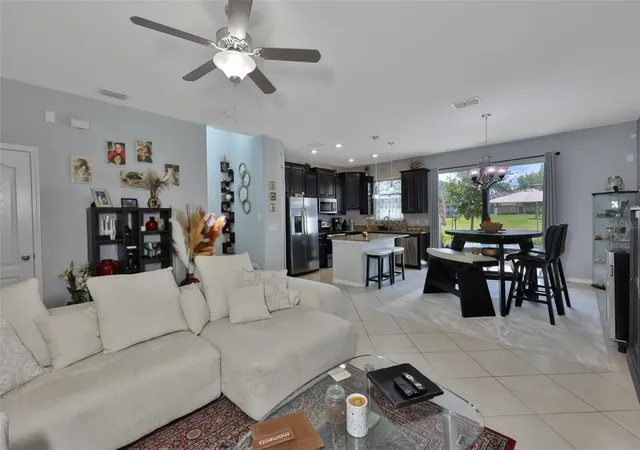 Photo 4 of Townhouse for sale at 6370 Torrington Cir, Lakeland, FL 33811 | MLS# TB8513699 | Listing updated on 2026-07-14