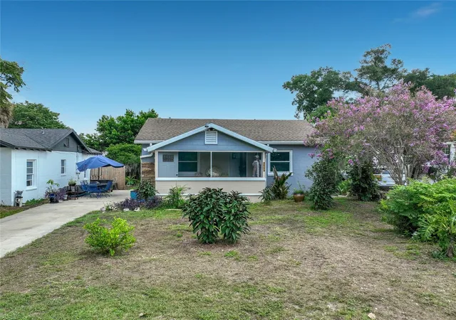 Photo 1 of Single family home for sale at 2509 Shannon Rd, Orlando, FL 32806 | MLS# O6411988 | Listing updated on 2026-08-31