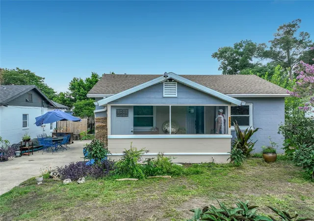 Photo 2 of Single family home for sale at 2509 Shannon Rd, Orlando, FL 32806 | MLS# O6411988 | Listing updated on 2026-08-31