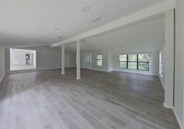 Photo 3 of Single family home for sale at 6249 Lake Dr, Starke, FL 32091 | MLS# GC540760 | Listing updated on 2026-10-06