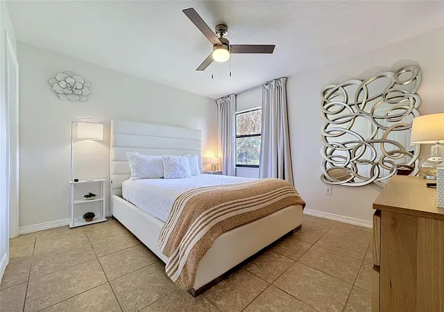 5th image of 1716 Terry Cir Ne, Winter Haven, FL 33881 | MLS# S5150876