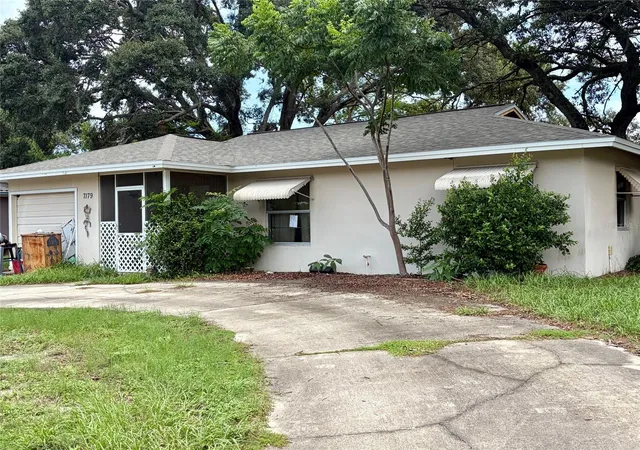 Photo 2 of Single family home for sale at 7179 Spring Hl Dr, Spring Hill, FL 34606 | MLS# W7886233 | Listing updated on 2026-08-06