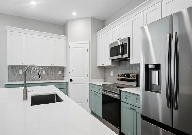 Photo 3 of Single family home for sale at 5792 Sw 117th Lane Rd, Ocala, FL 34476 | MLS# OM725665 | Listing updated on 2026-09-14