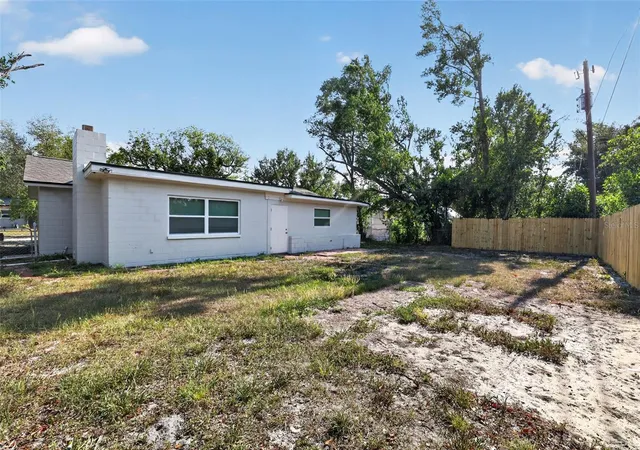 20th image of 1904 E 115th Ave, Tampa, FL 33612 | MLS# O6412023