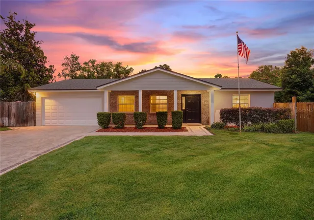 Homes for sale in Longwood, FL | 110 Devon Ct, Longwood, FL 32779 | MLS# O6412026