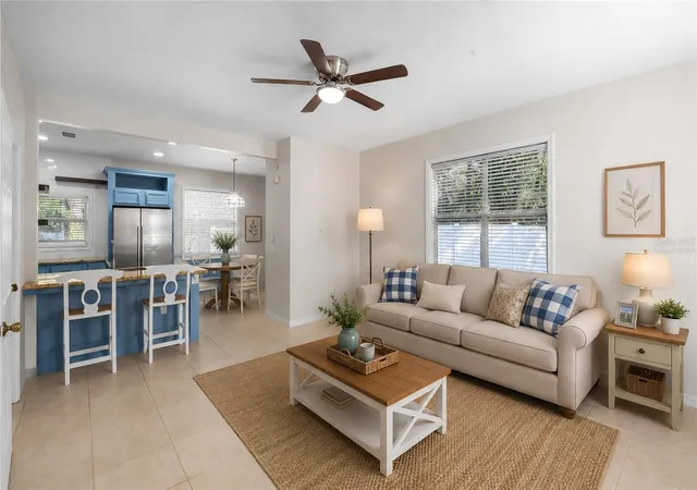 4th image of 1710 Nw 7Th St, Gainesville, FL 32609